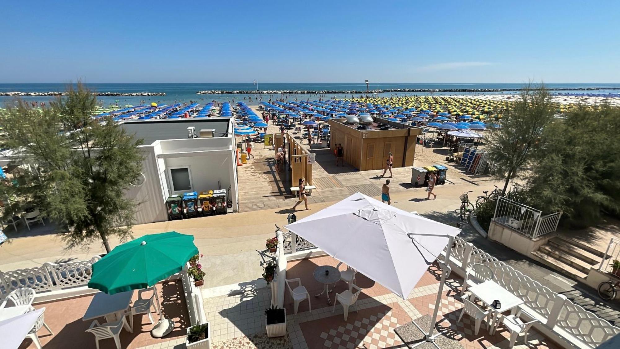Hotel Bartolini Bellaria-Igea Marina Extérieur photo