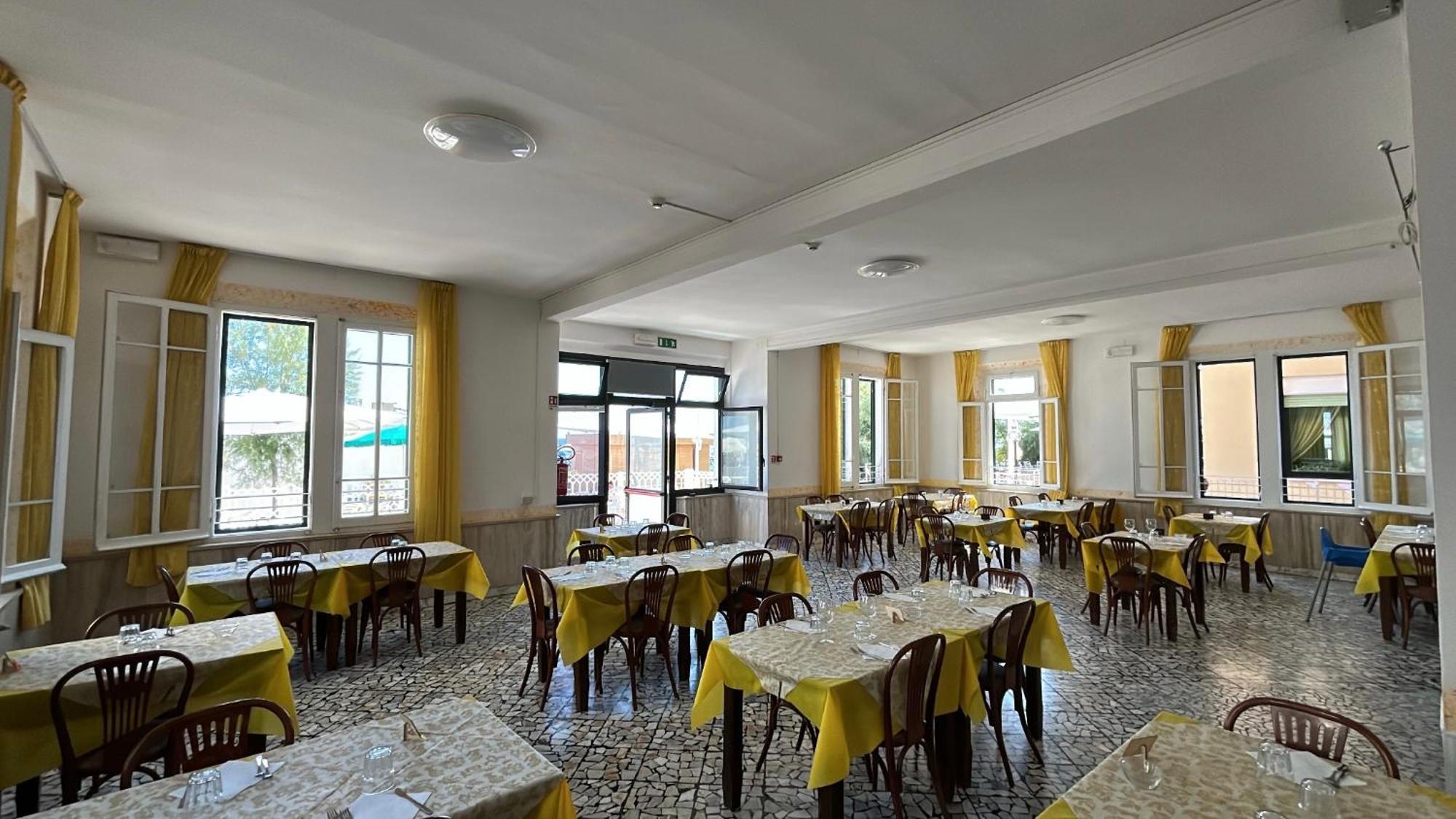 Hotel Bartolini Bellaria-Igea Marina Extérieur photo